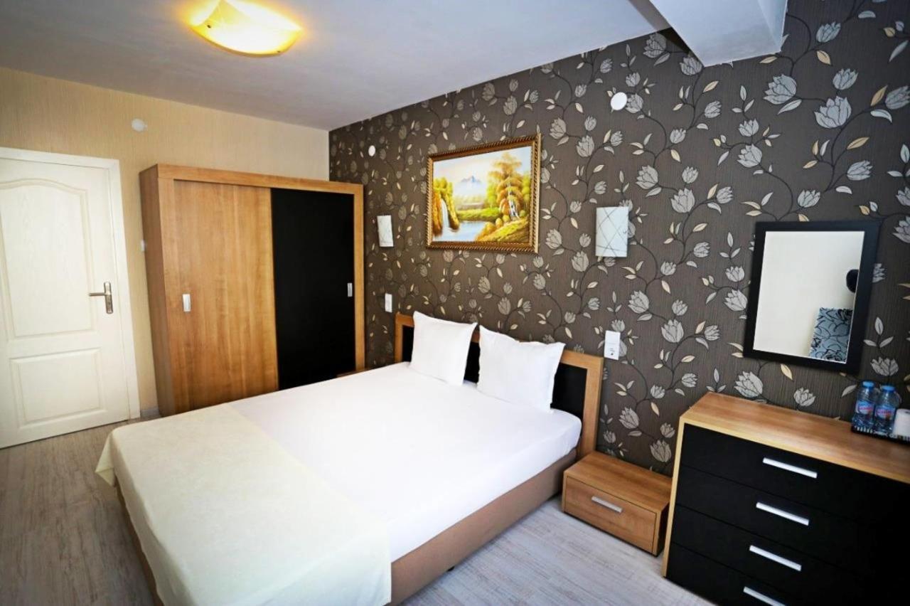 Apart Hotel Central 莫姆奇尔格勒 外观 照片